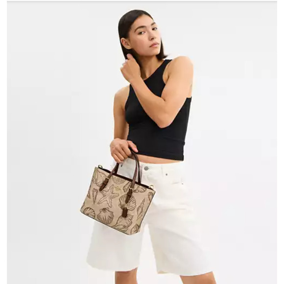 Coach Mollie Tote Bag 25 In Signature Canvas W/ Shell Print In Sand Multi CBH63 - Picture 5 of 9